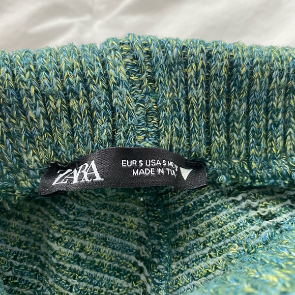 Zara Green Flared Pants - Picture 2 of 2